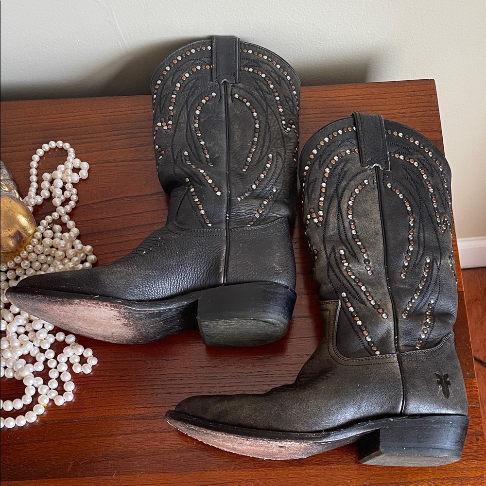 Frye Billy Dark Gray Studded Cowboy Boots Sz 6 - Picture 8 of 14